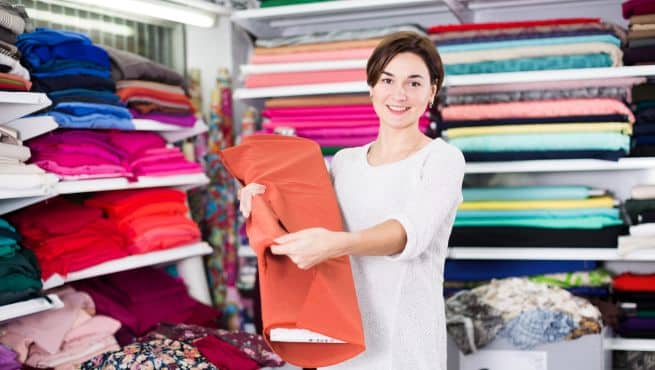 cómo elegir telas para confección: ¿Qué hace diferente el acompañamiento de Tejeprocesos?