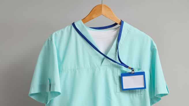 ¿Qué características deben tener las telas para uniformes médicos honduras?
