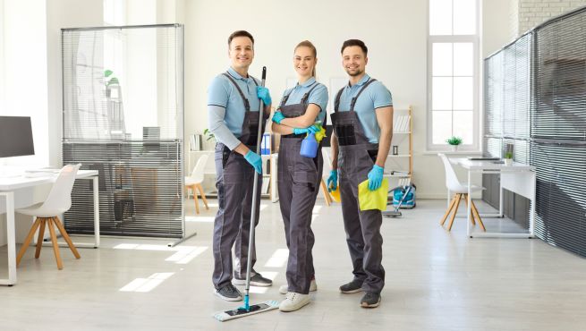 ¿Qué papel cumplen los uniformes dentro de la identidad de una empresa?